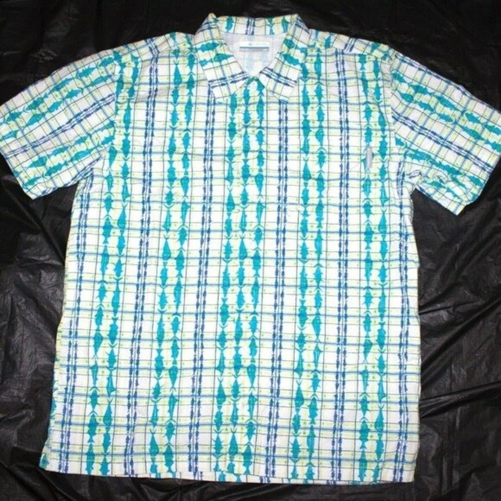 Columbia Mens Short Sleeve Button Front Shirt Size Small‎